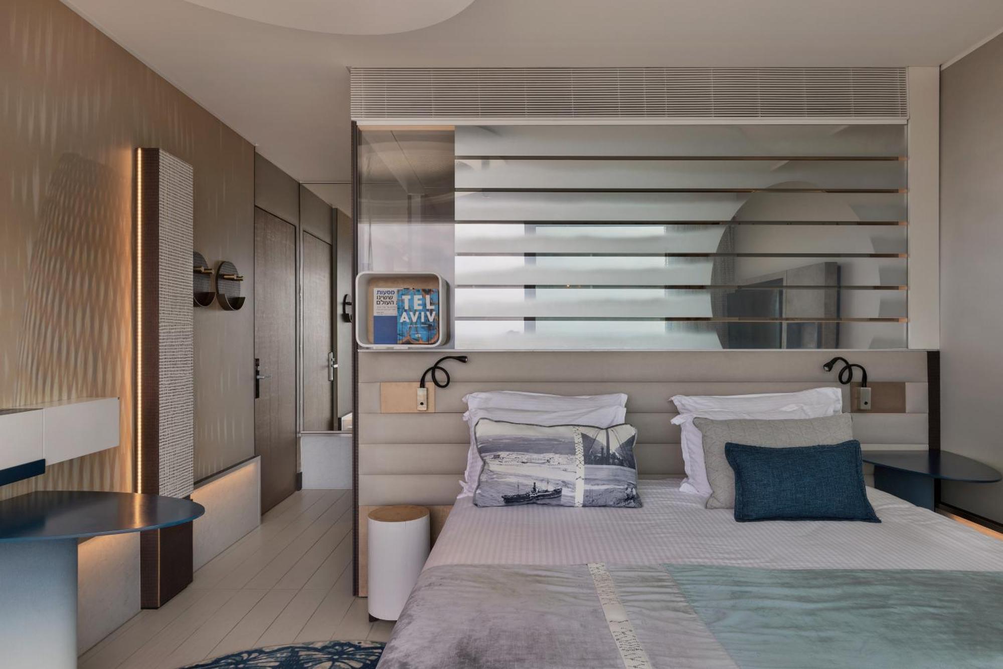 Port Tower By Isrotel Design Tel Aviv Eksteriør billede